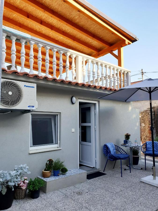 Ana Apartment Zadar Exterior photo